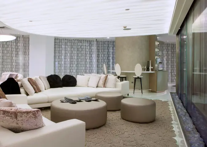 Palm Jumeirah penthouse, photo 6 of 8